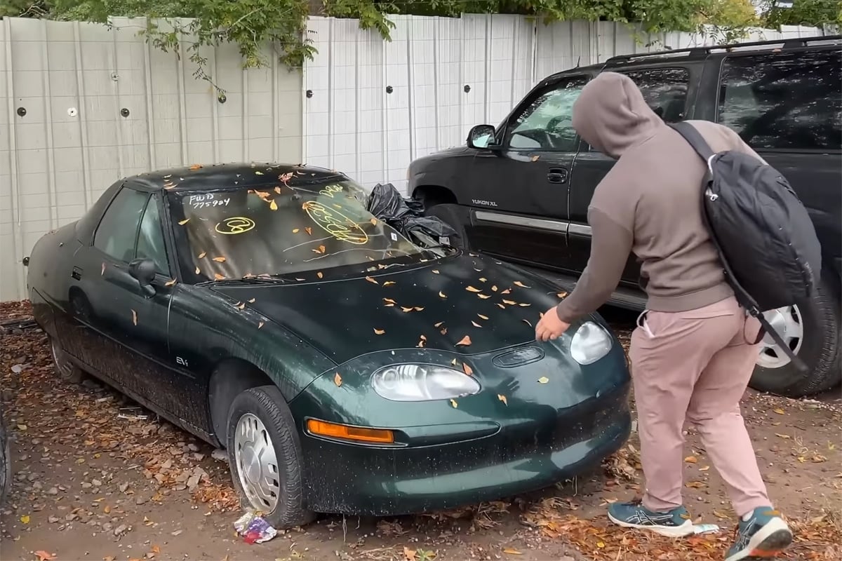 GM EV1 dans une casse aux Etats-Unis