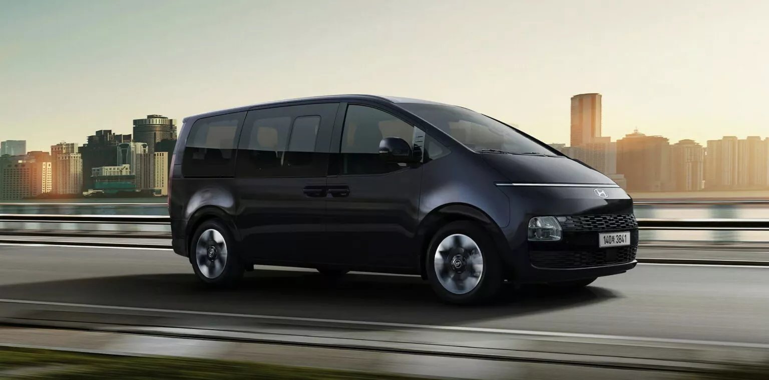 Hyundai Staria 2026