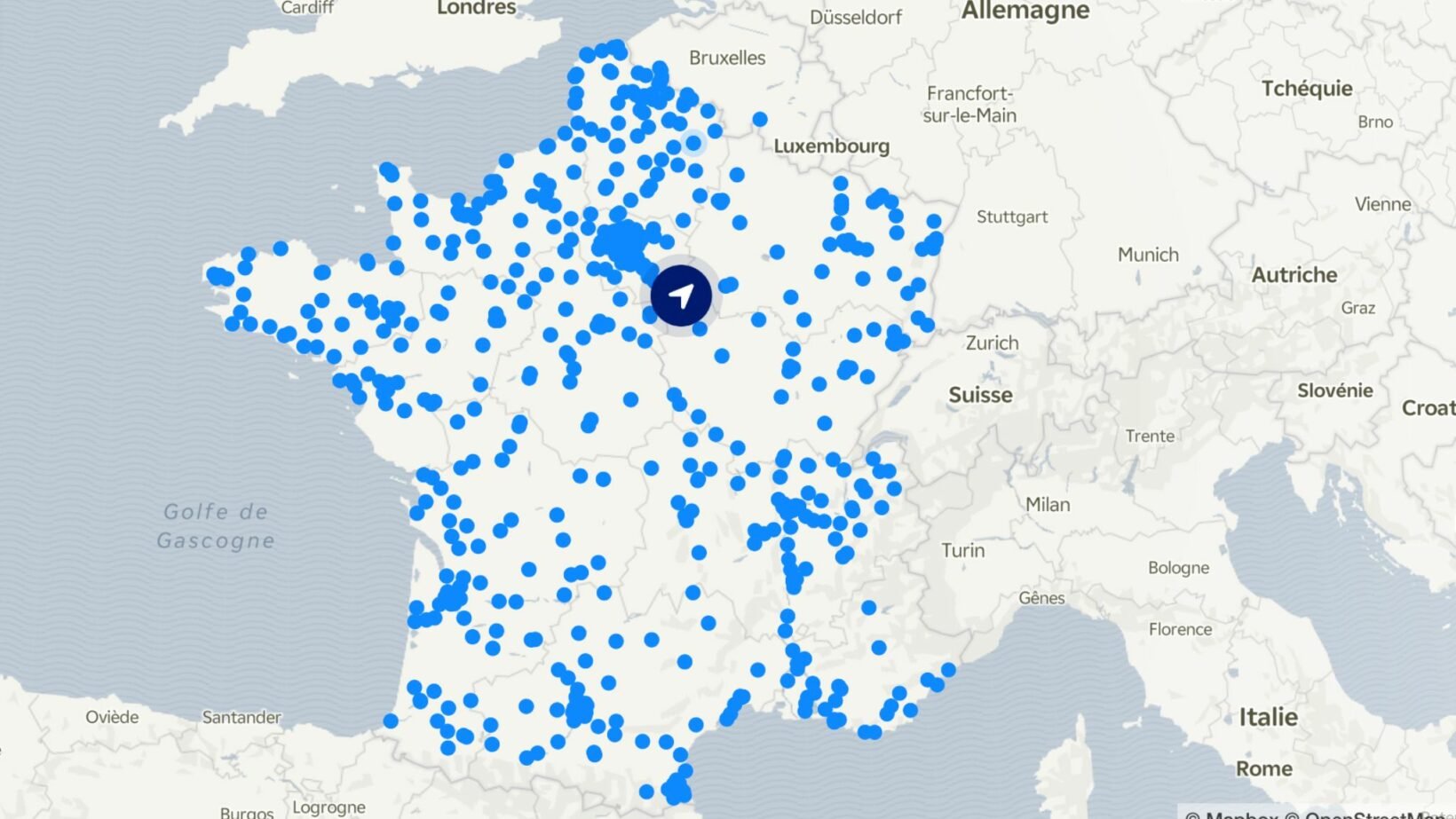 Carte du réseau de bornes de recharge rapide IZIVIA Fast déployées sur les parkings McDonald’s en France