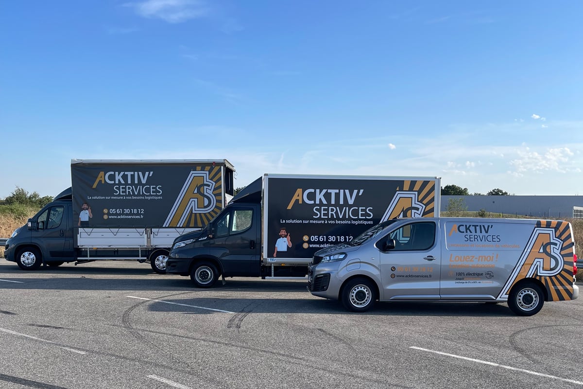 Ancienne flotte de Jordan : Iveco thermique bâché, Fiat Ducato thermique, Fiat e-Scudo du record à 1384 km à la journée