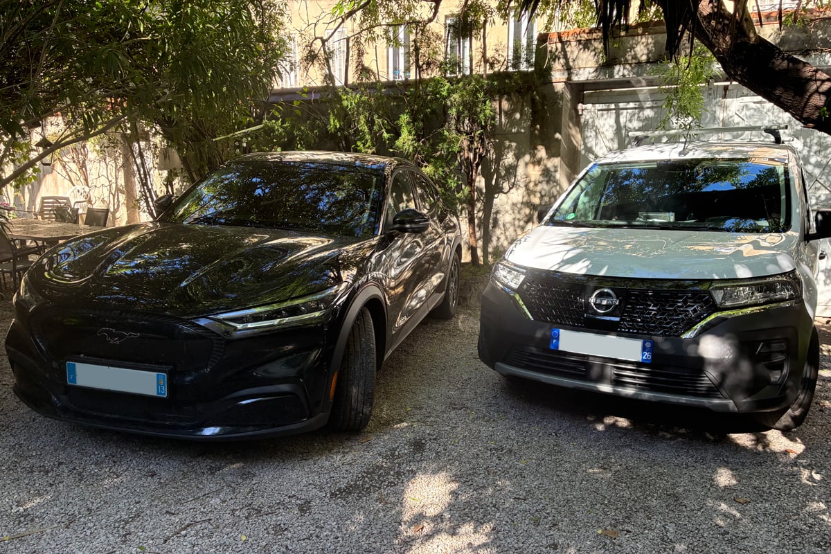 Les Ford Mustang Mach-E et Nissan Townstar de Sylvain Rodet