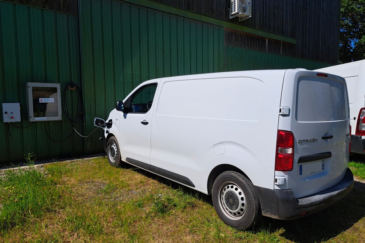 Le Citroën ë-Jumpy du Moulin de la Brosse en charge