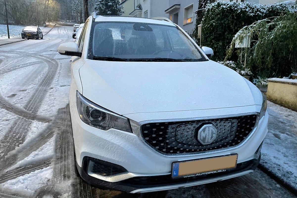 La MG ZS EV prêtée à Thomas (jour de grêle) La MG ZS EV prêtée à Thomas (jour de grêle)