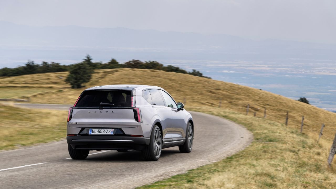 Volvo-EX60-2026-SUV-electrique-essai-11
