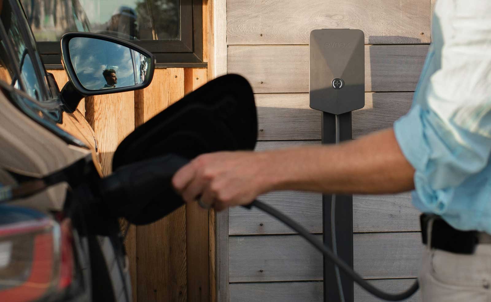 Recharge d'une voiture électrique de fonction