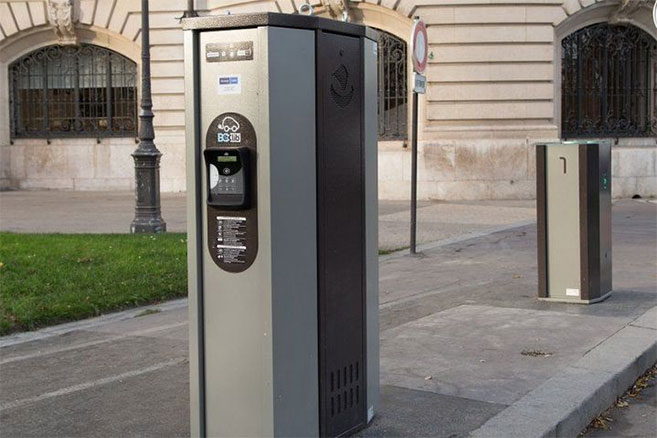 Le réseau de charge Bélib a été inauguré le mardi 12 janvier 2016