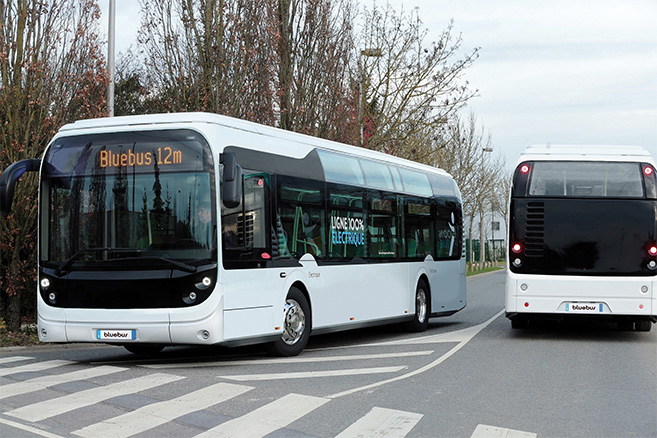 Le Bluebus 12 mètres électrique de Bolloré