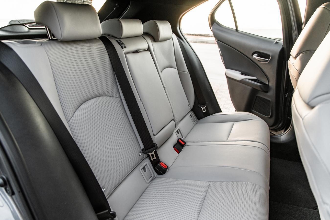 essai-lexus-ux-200h-0014