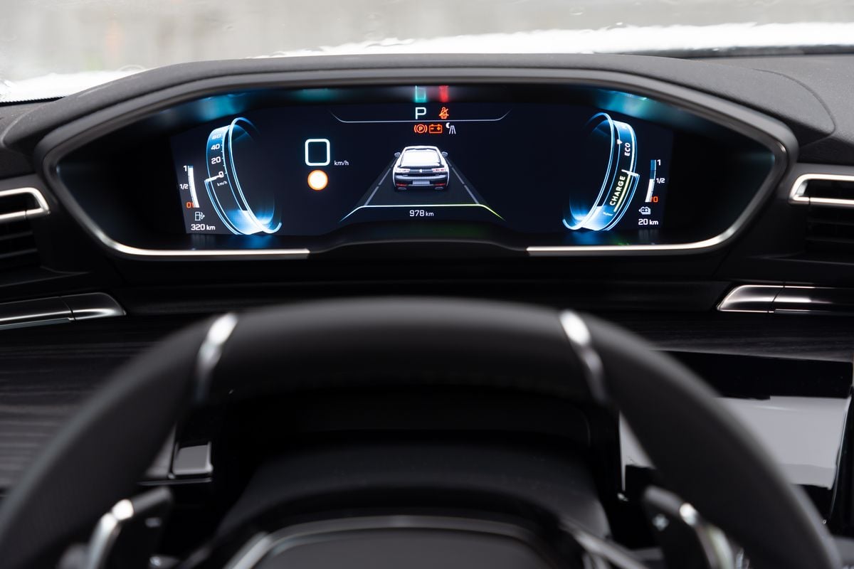 Sur la 508, l'instrumentation i-Cockpit se transforme au grès des envies du conducteur