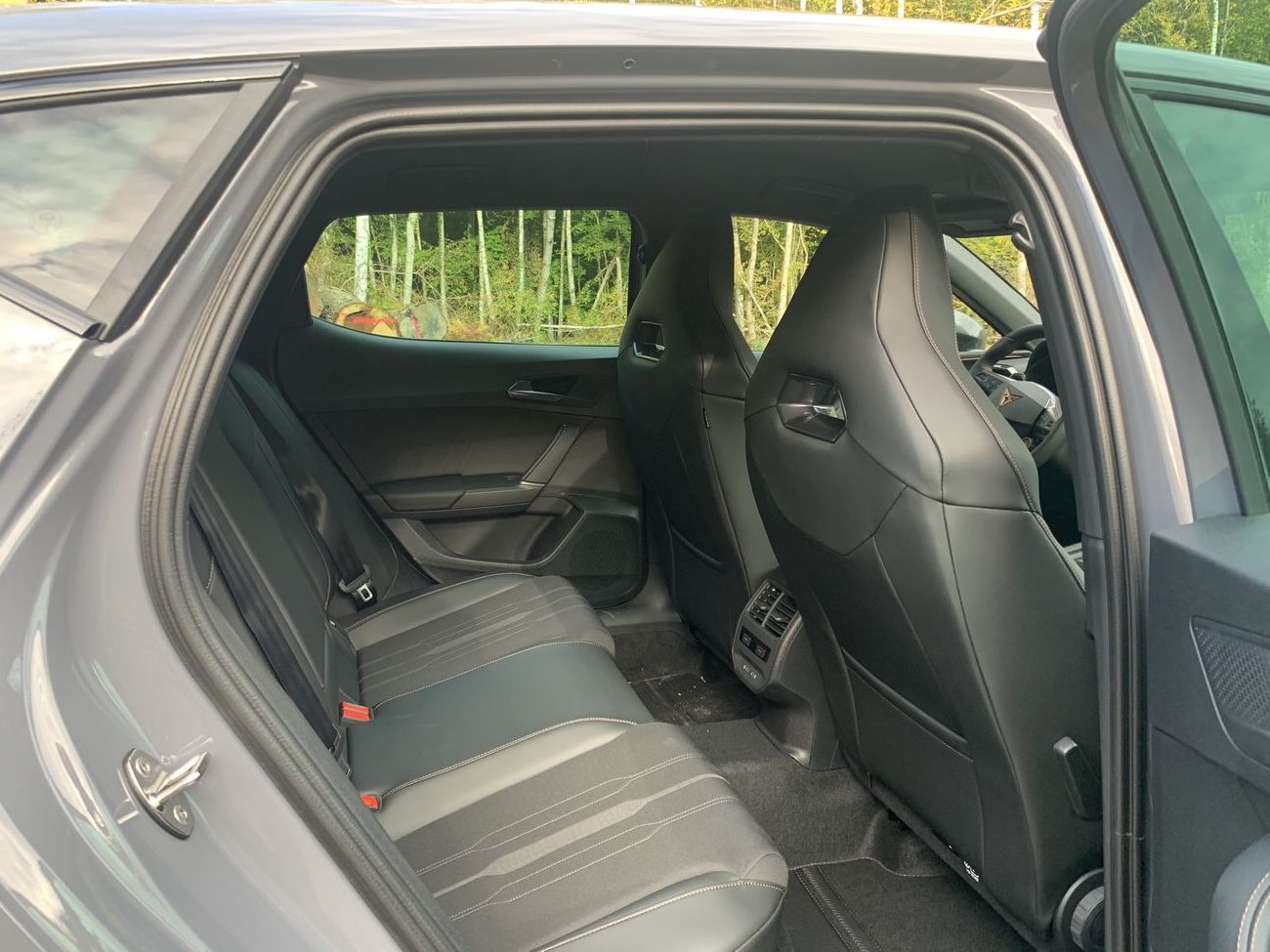 essai-cupra-leon-berline-0020