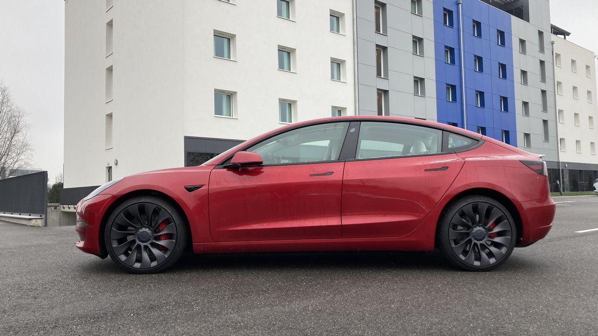 Tesla Model 3 Performance 2021