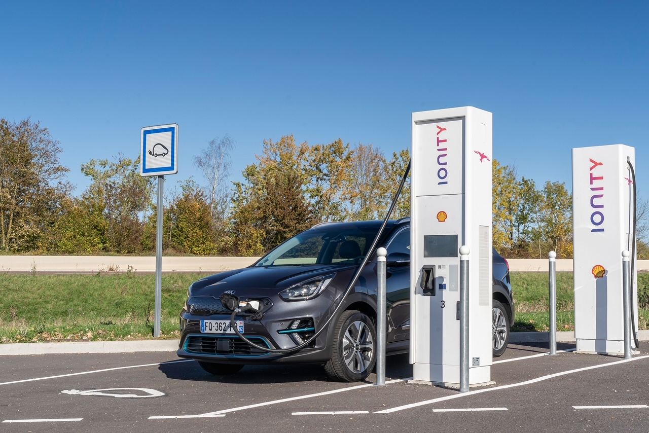 Kia e-Niro recharge ionity