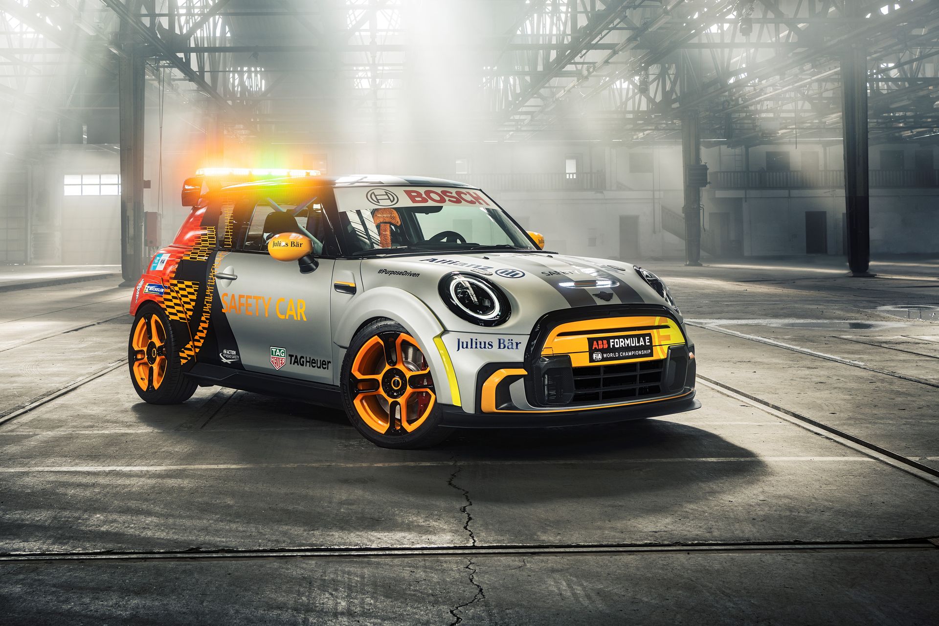 Mini Pacesetter Electric Formula E 2021 01