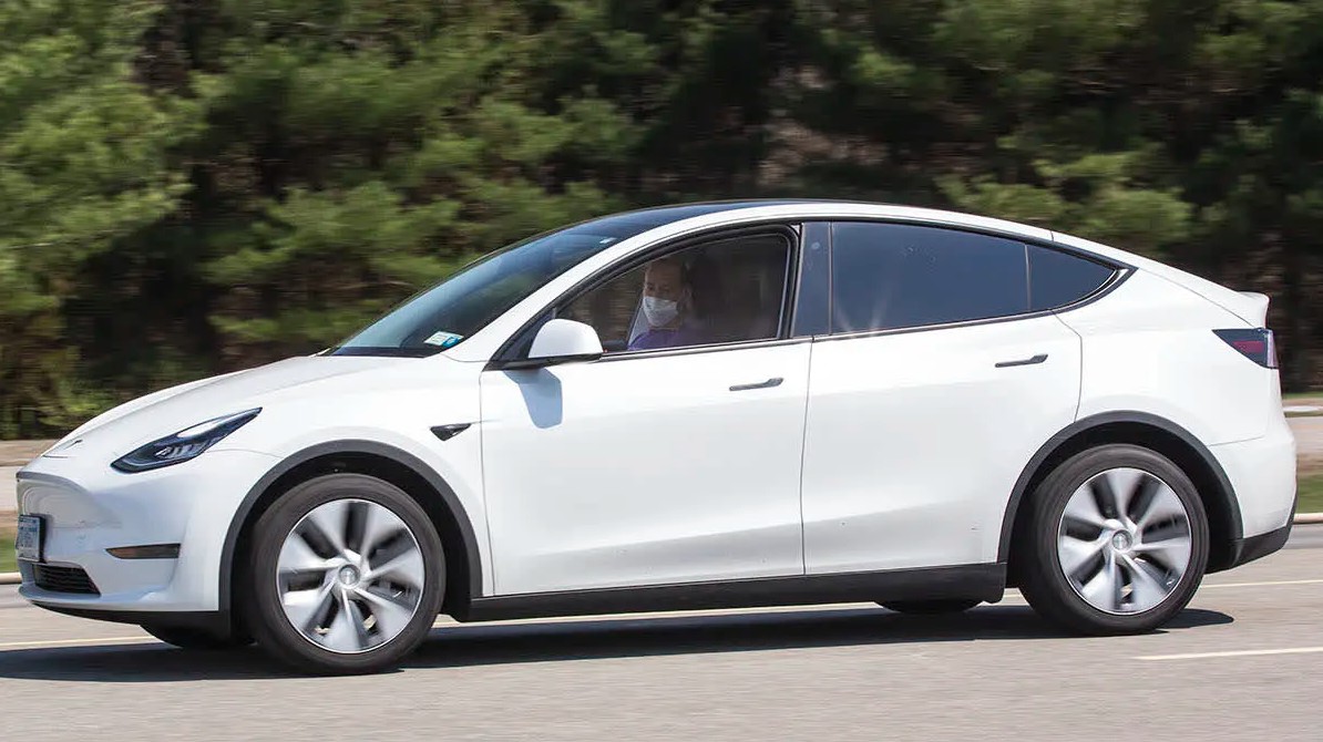 Un SUV électrique sans conducteur