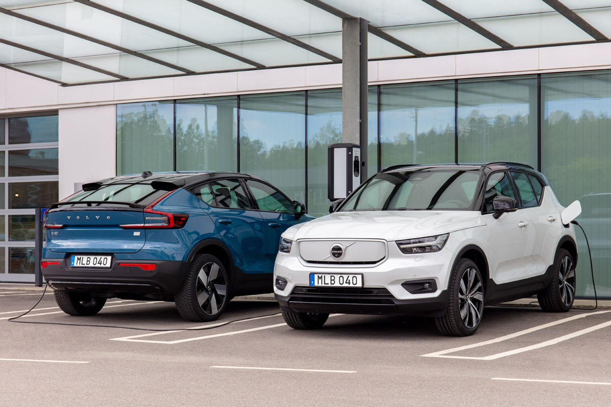 Volvo C40 and XC40 en recharge