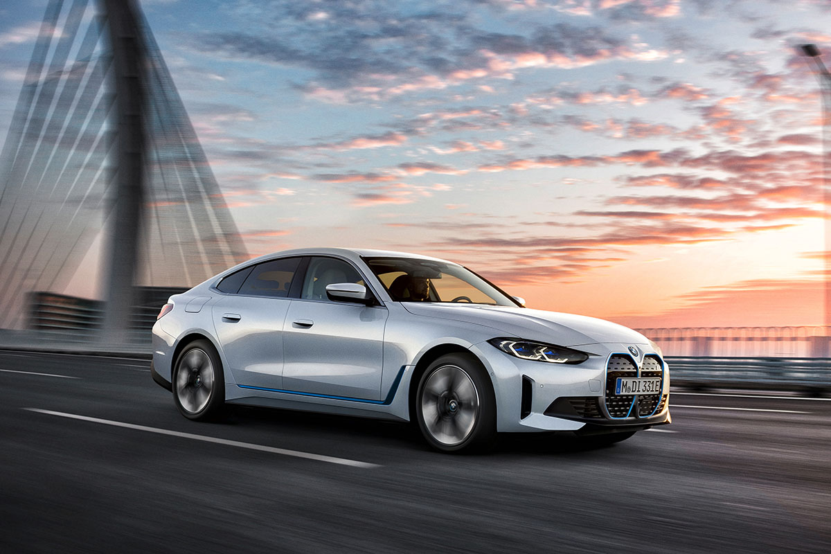 BMW-i4-Tesla-Model-3-01