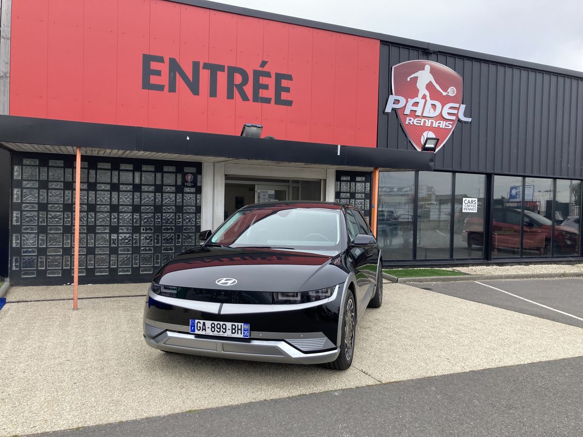 avis-hyundai-ioniq-50003
