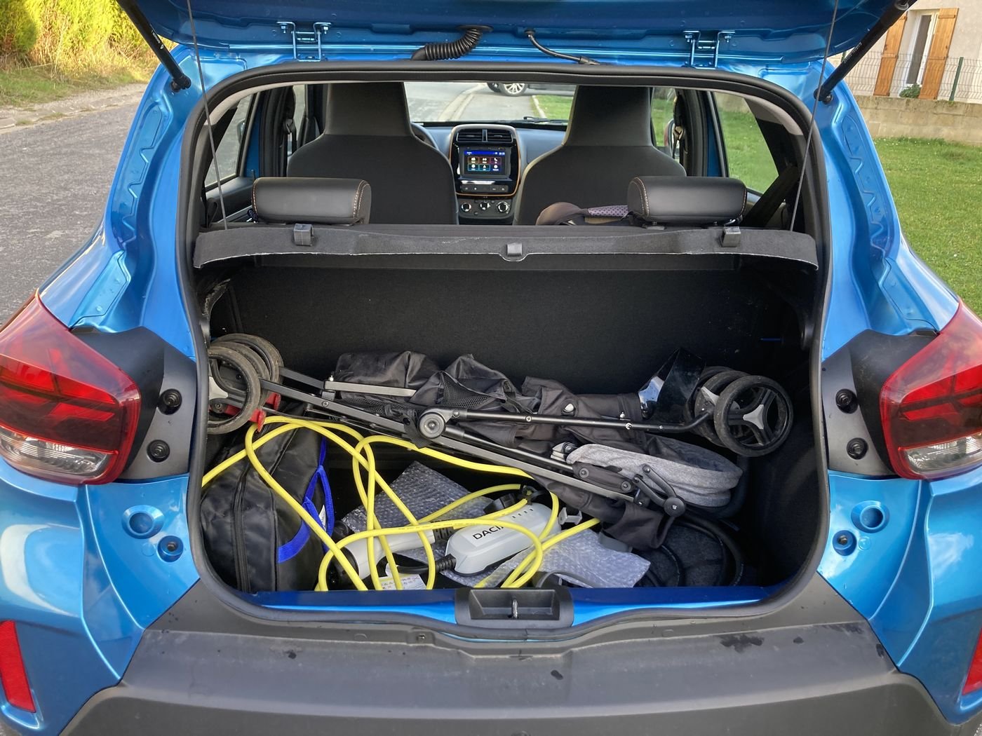 avis-dacia-spring-alexandra-0007