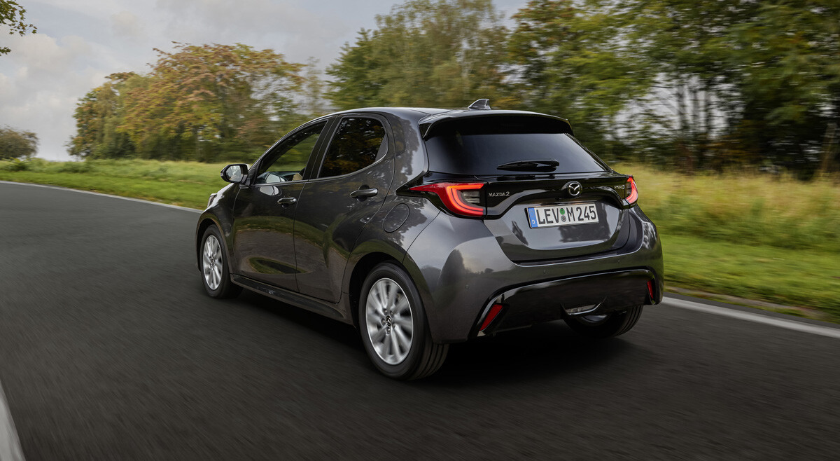 mazda-2-hybride-03