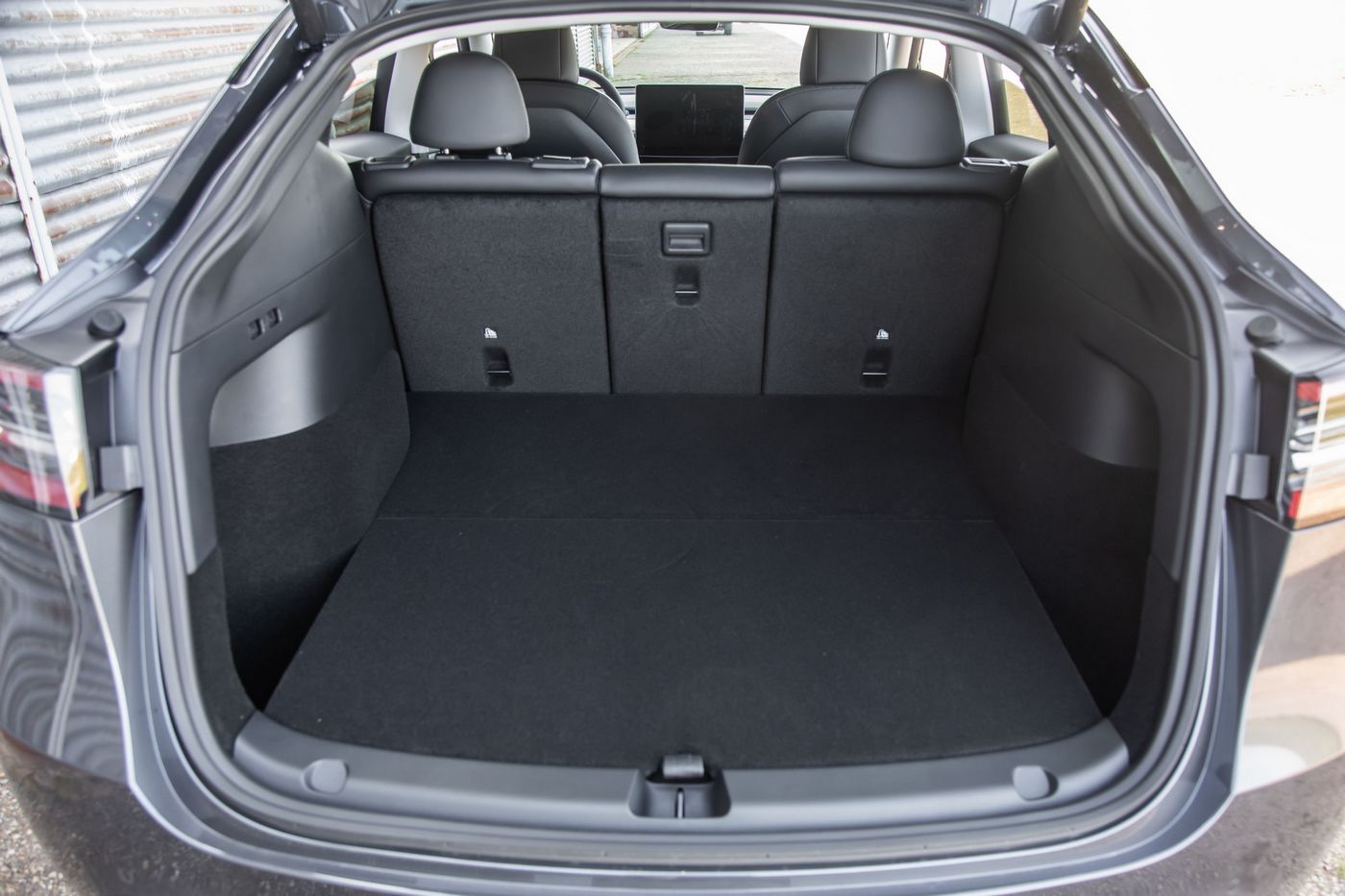 MATCH KIA EV6 - TESLA MODEL Y