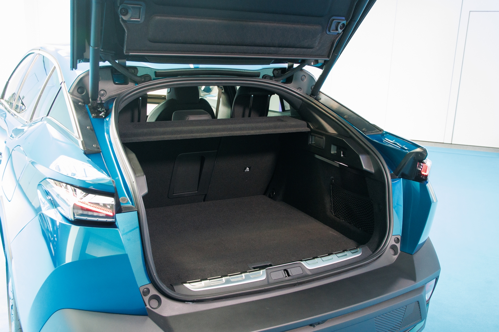 Reveal_Peugeot_408 (38)