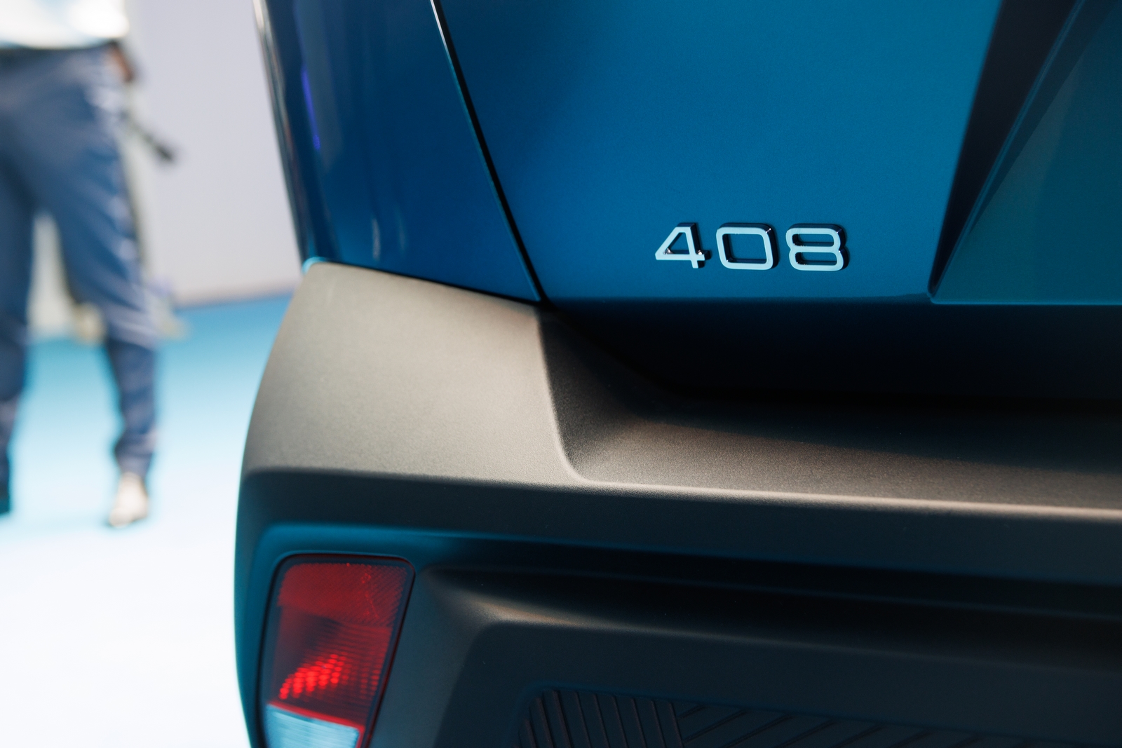 Reveal_Peugeot_408 (4)