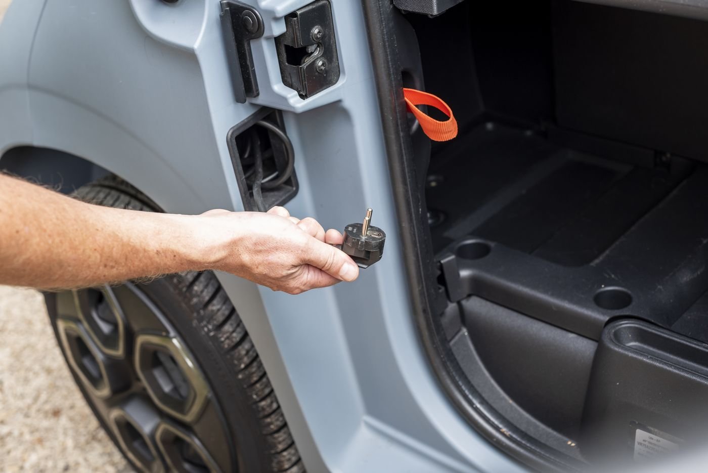 citroen-ami-cargo-e-ssai-set-1--0010