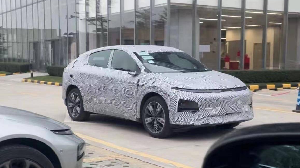 Xpeng G6 Spyshots