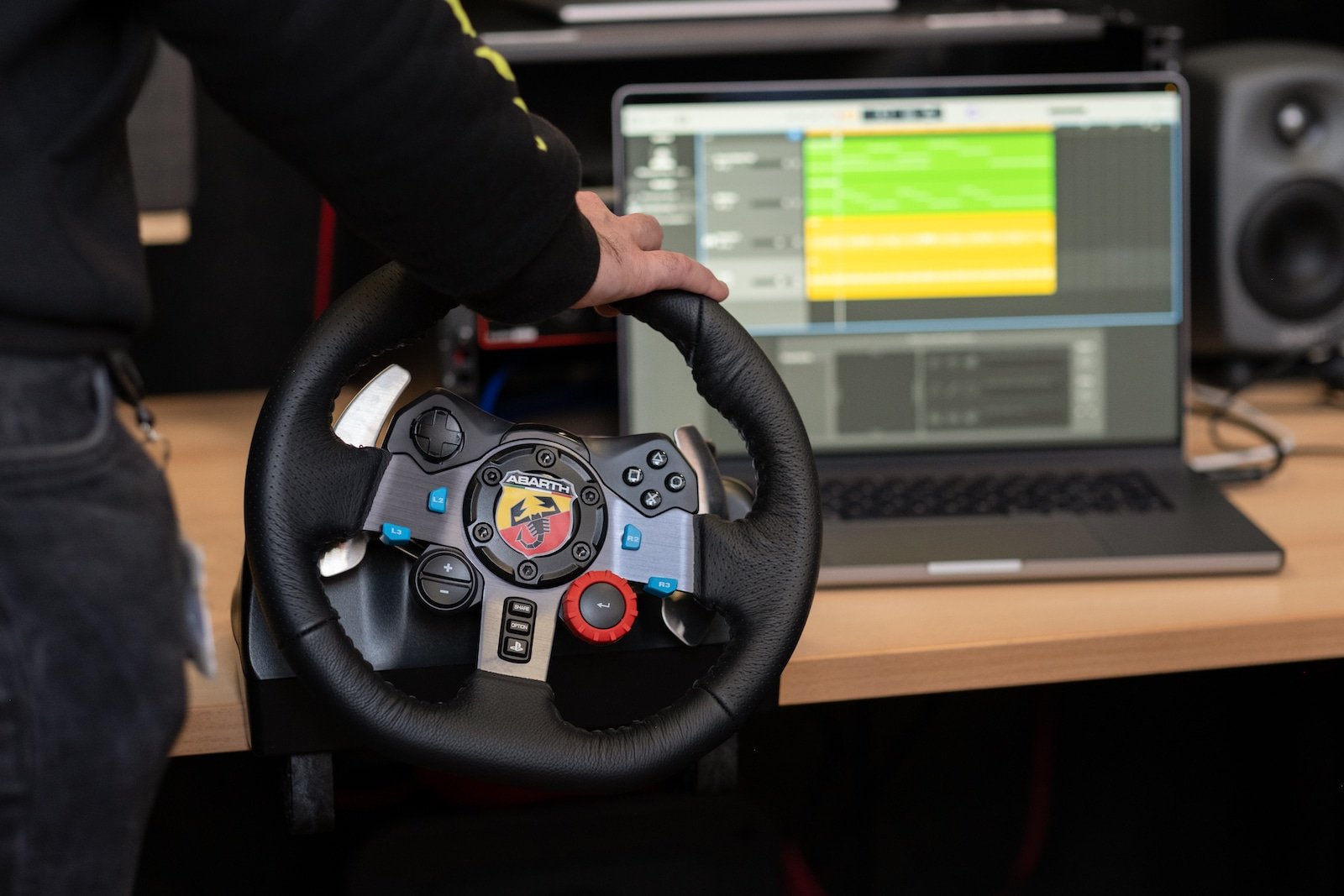 Abarth-500e-Sound-System-Generator-2