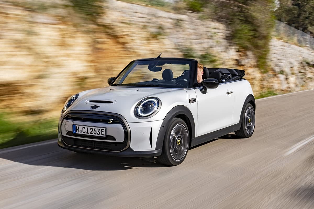 Mini Cooper SE Cabriolet