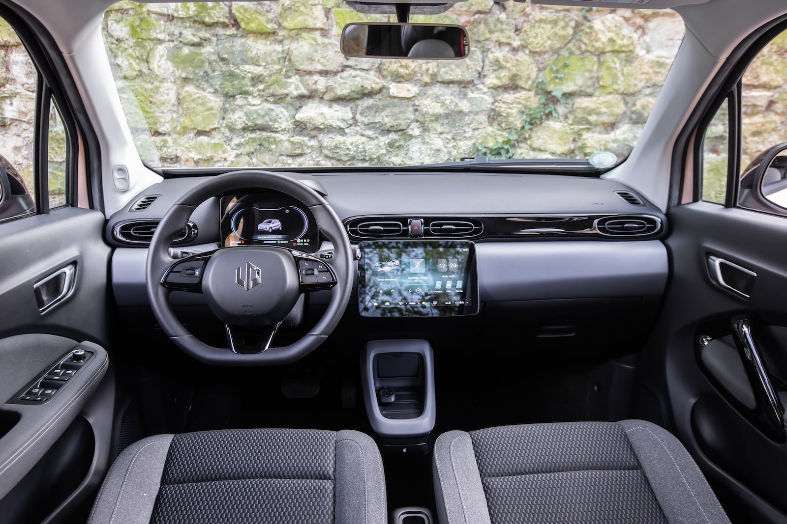 Leapmotor-T03-14 Leapmotor T03