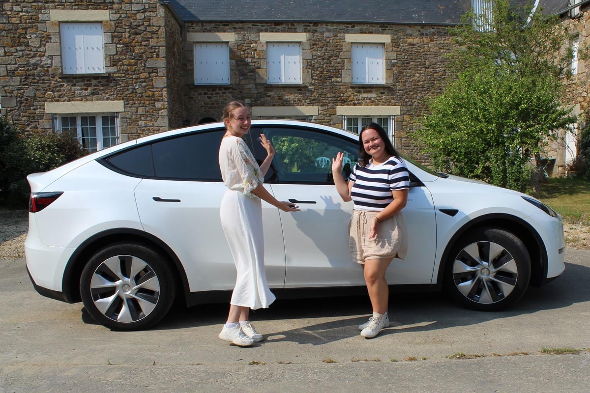 Maï, Nolwenn, et le Tesla Model Y