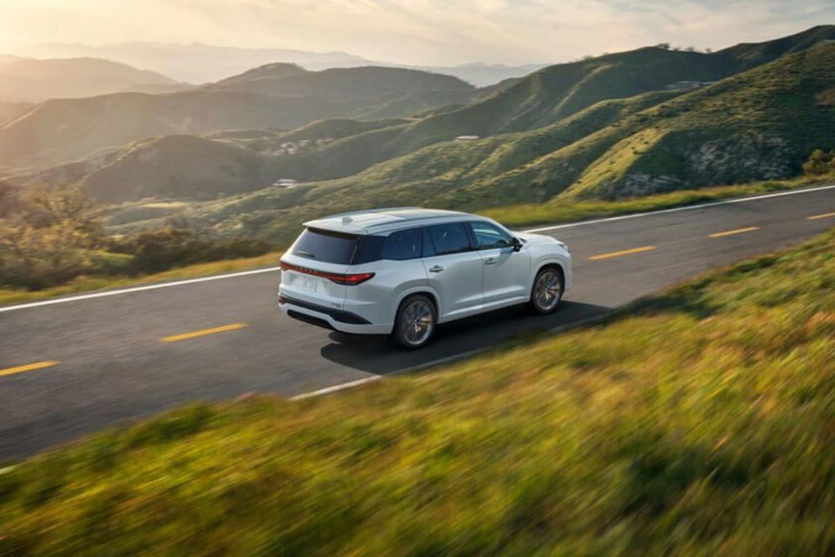 Lexus-TX-SUV-7-places-hybride-01