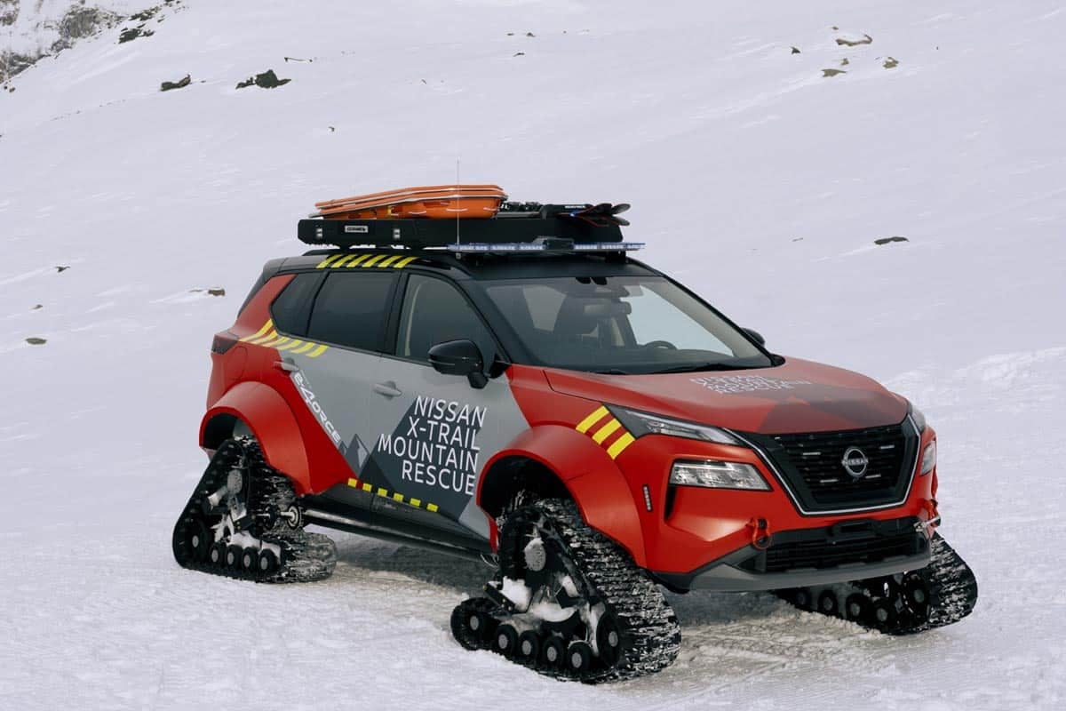 Nissan X-Trail Mountain Rescue