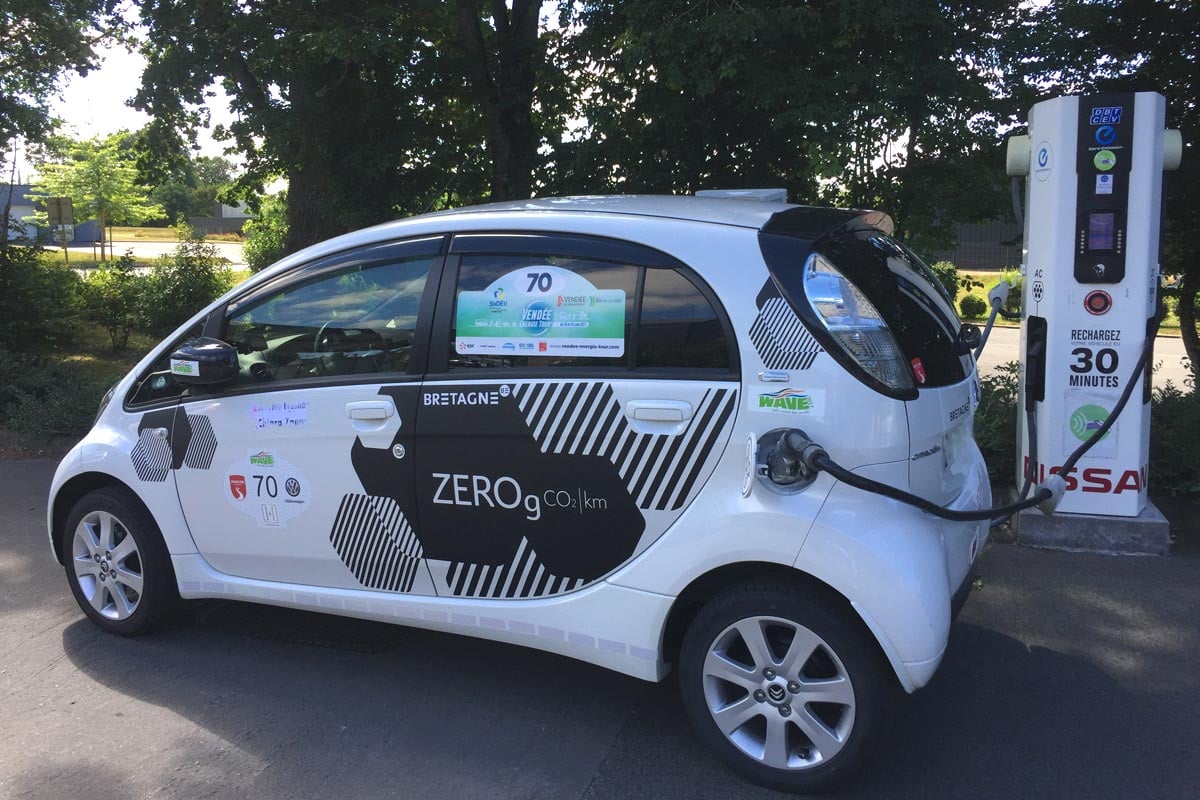 En recharge chez U Express Grand-Fougeray 