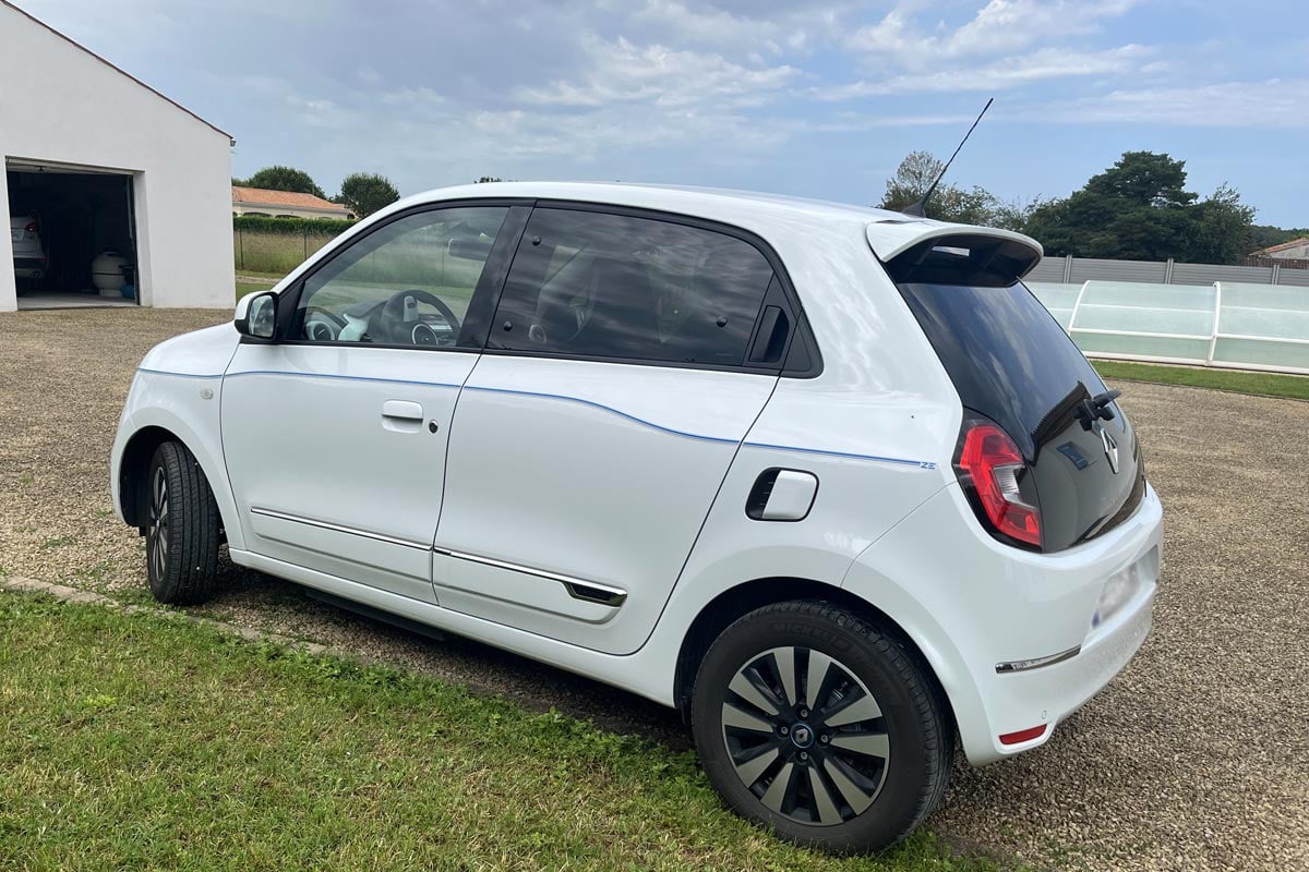 La Renault Twingo E-Tech de Martine et Gérard