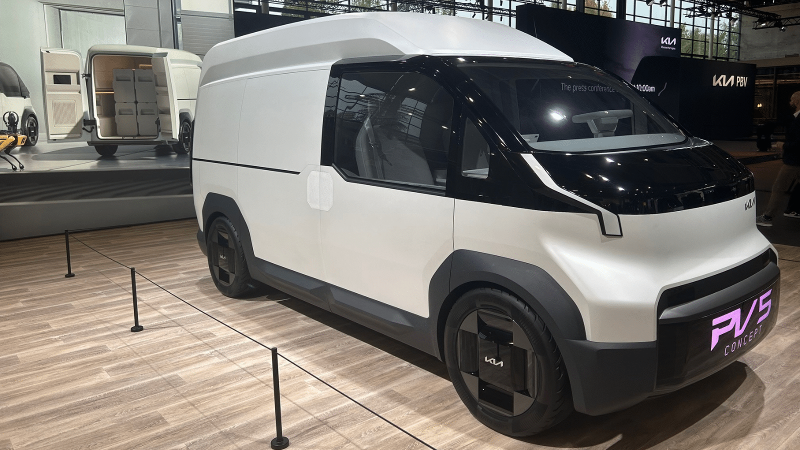 Kia-PV5-Concept-2024-2