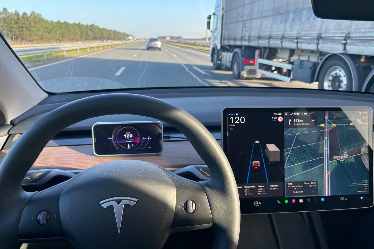 A bord du Tesla Model Y de Cédric