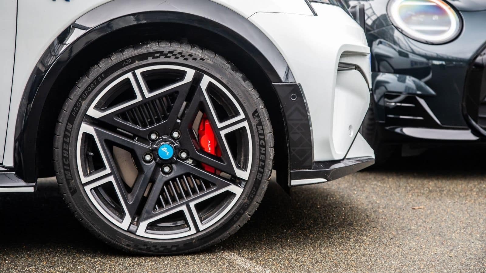 Alpine-A290-electrique-essai-roue-jante-2025-19 Jantes de l'Alpine A290