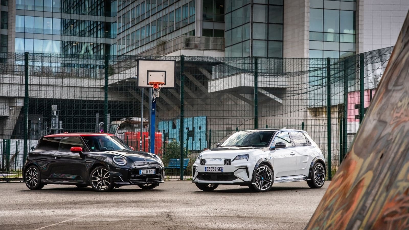 Alpine A290 et Mini Cooper JCW électrique