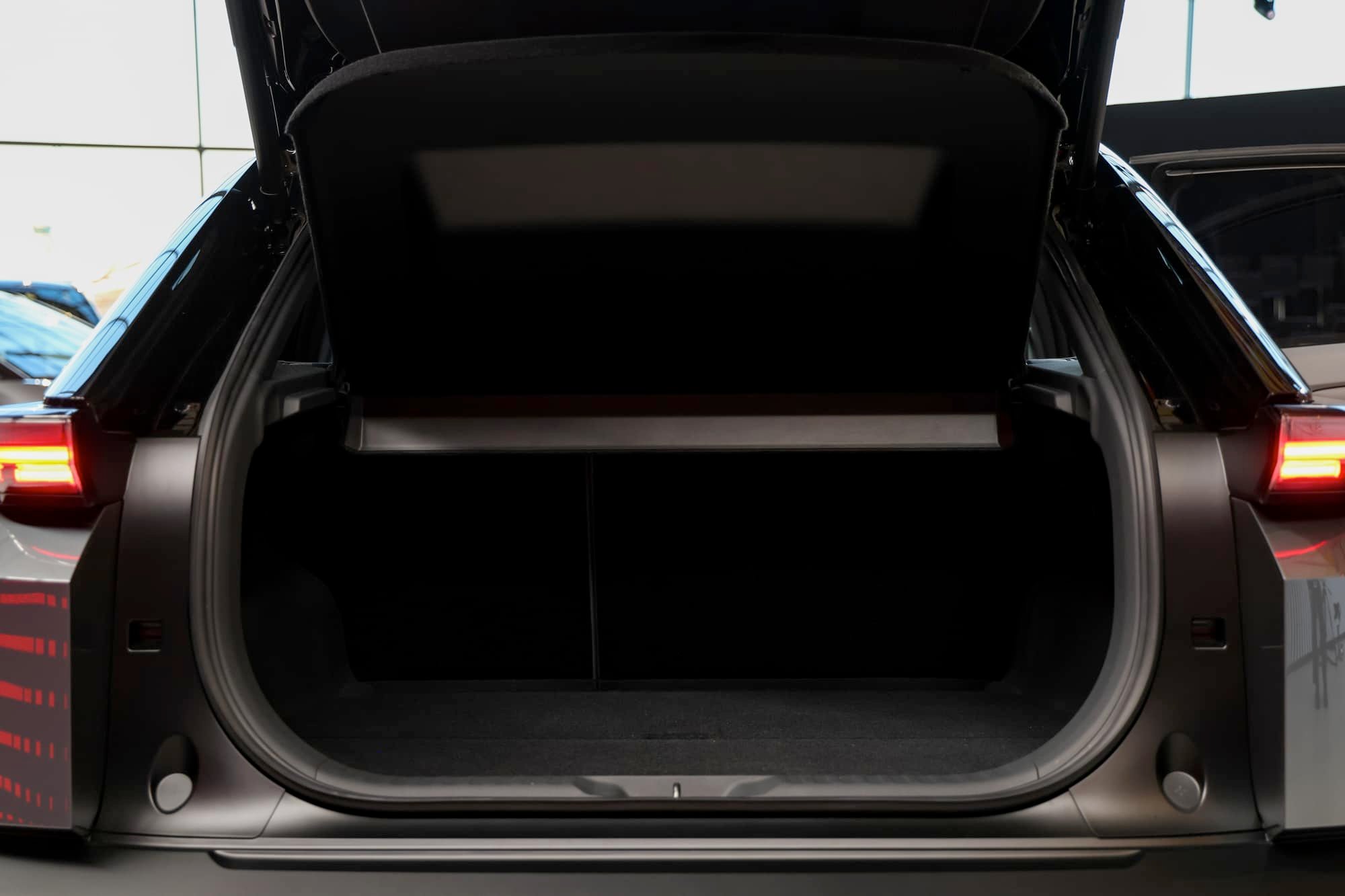 Toyota C-HR+ Kenshiki 2025 14 Coffre du Toyota C-HR+