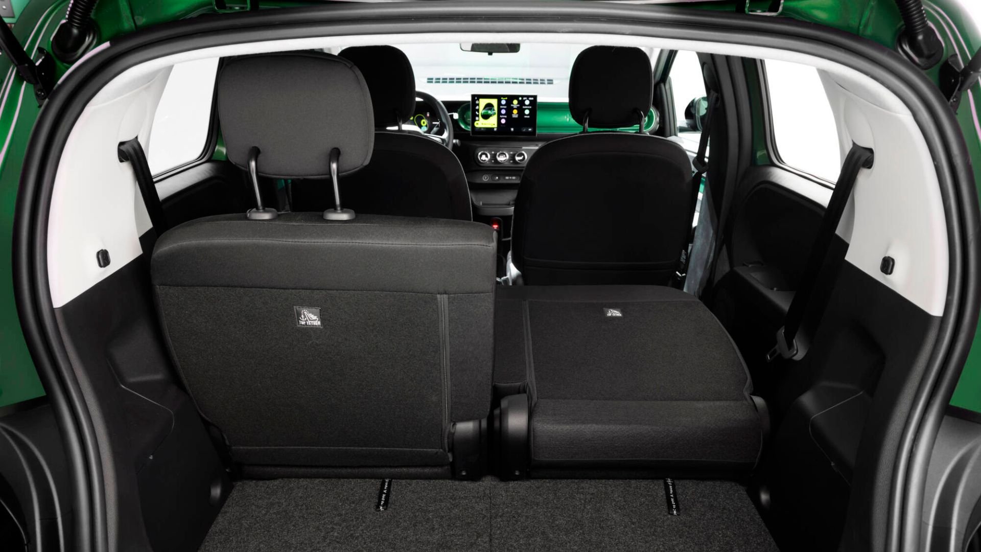 Renault-Twingo-4-2026-citadine-electrique-3 La Renault Twingo frappe fort en matière de modularité.