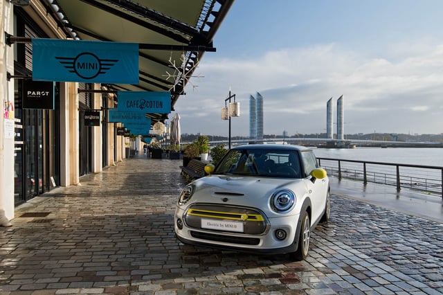 Showroom BMW Bordeaux
