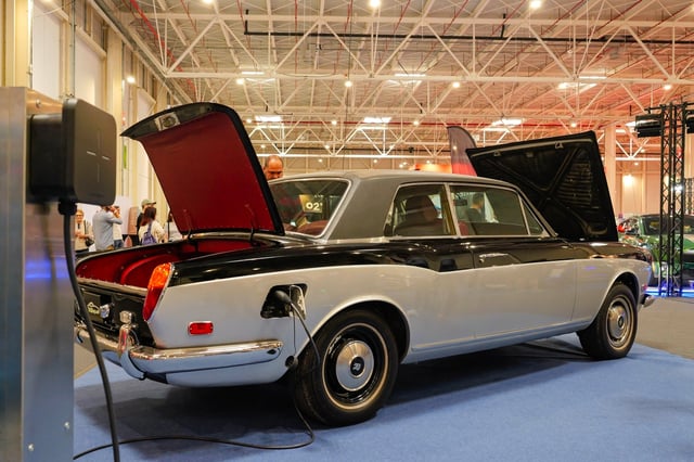 Rolls Corniche rétrofitée par l'équipe de Marc Areny