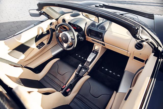 La Tesla Roadster vue de l'intérieur