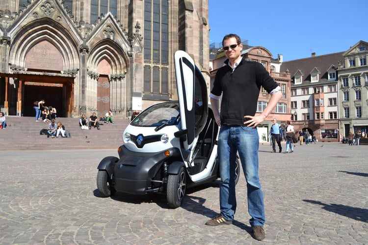 Fier de rouler en Twizy :-)