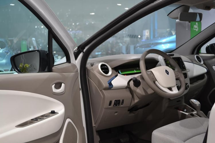 L'interieur de la Renault ZOE vue conducteur
