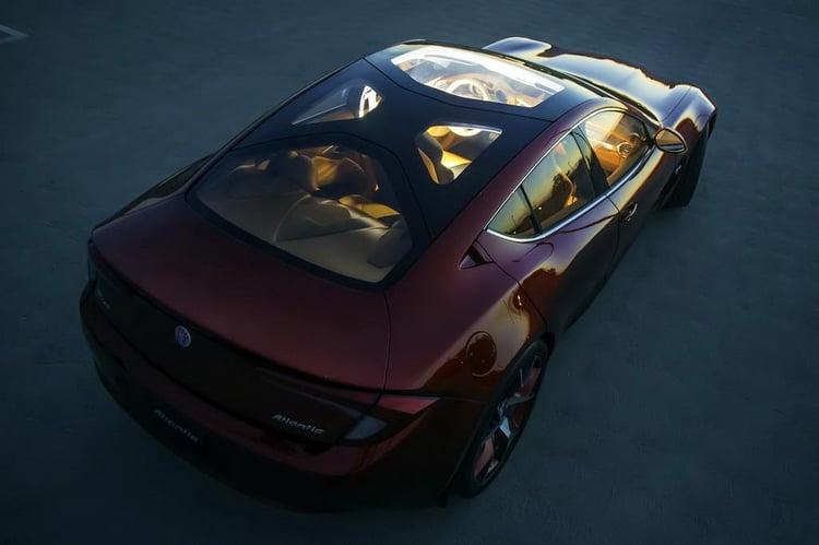 Le toit vitré de la Fisker Atlantic pour un intérieur plus lumineux