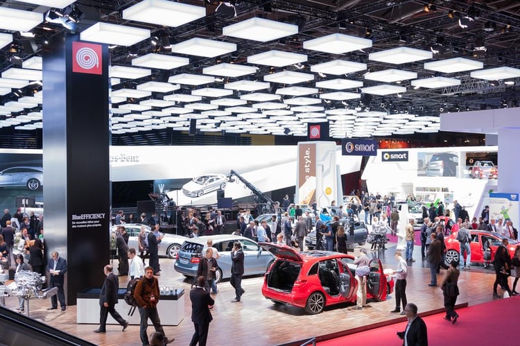 Une vue du stand Mercedes-Benz