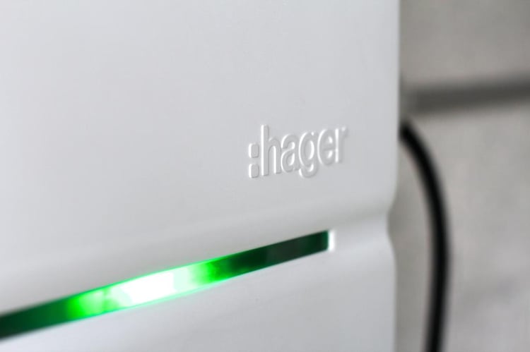 Gros plan sur le voyant lumineux de la borne